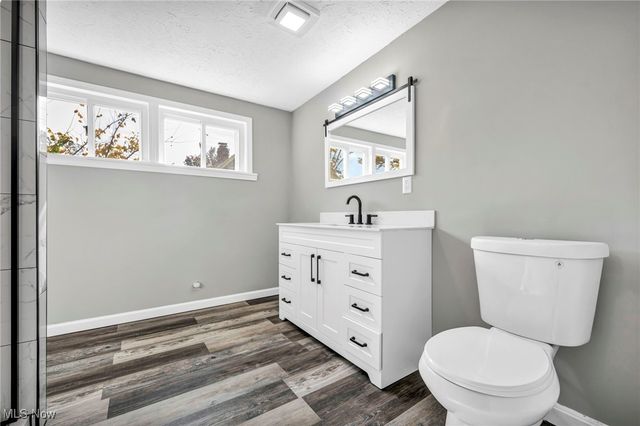 3282 W 38th Street, Cleveland, OH 44109