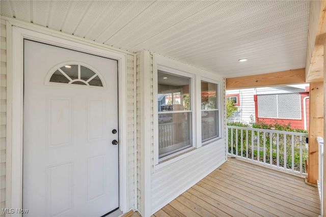 3282 W 38th Street, Cleveland, OH 44109