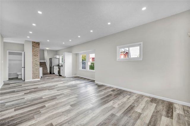 3282 W 38th Street, Cleveland, OH 44109