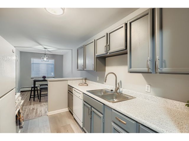 1375 N Williams St 105, Denver, CO 80218