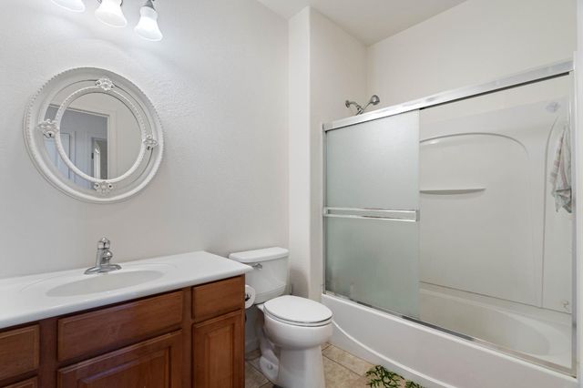 10525 Lake Point Ave, Stockton, CA 95219