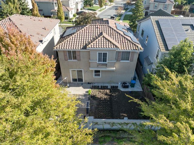 10525 Lake Point Ave, Stockton, CA 95219