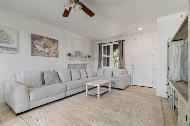 10525 Lake Point Ave, Stockton, CA 95219