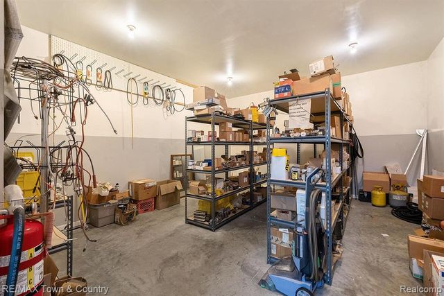 2170 Lavelle Road, Flint, MI 48504