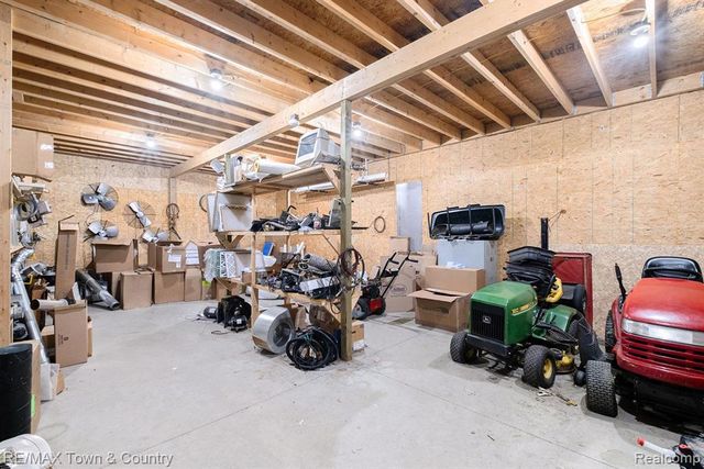 2170 Lavelle Road, Flint, MI 48504