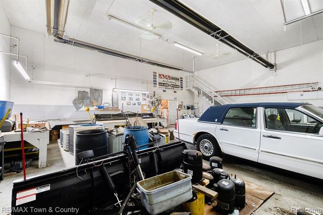 2170 Lavelle Road, Flint, MI 48504