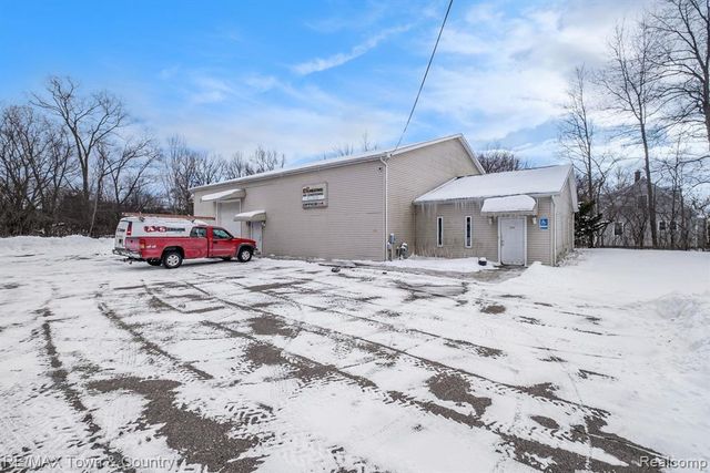 2170 Lavelle Road, Flint, MI 48504