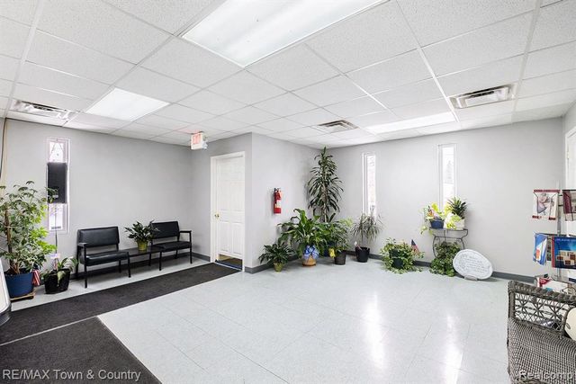 2170 Lavelle Road, Flint, MI 48504