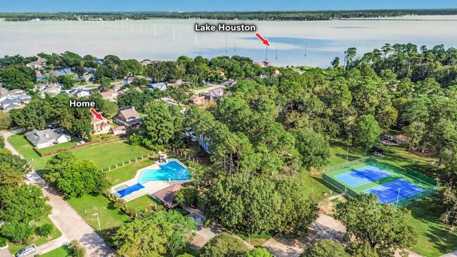 19611 Suncove Lane, Humble, TX 77346