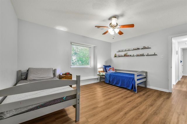 19611 Suncove Lane, Humble, TX 77346