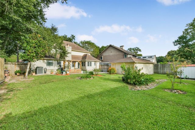 19611 Suncove Lane, Humble, TX 77346