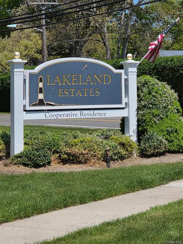 328 Lakeland Avenue 1A, Sayville, NY 11782