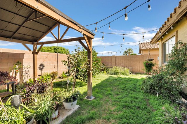 15226 W Post Drive, Surprise, AZ 85374