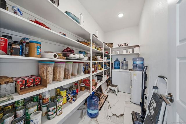 29835 Gypsy Vanner Way, Menifee, CA 92584