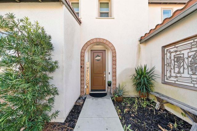 29835 Gypsy Vanner Way, Menifee, CA 92584