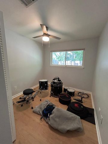11803 Charing Cross RD, Austin, TX 78759