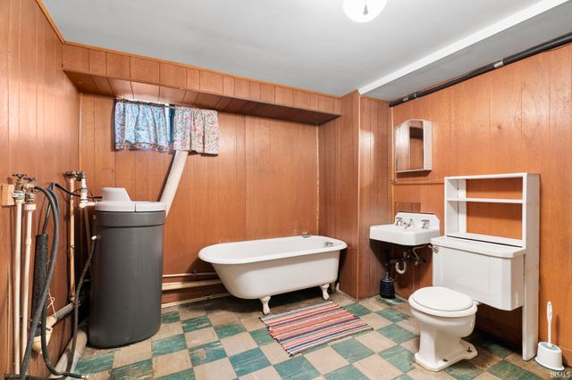 1334 N 550 W, West Lafayette, IN 47906