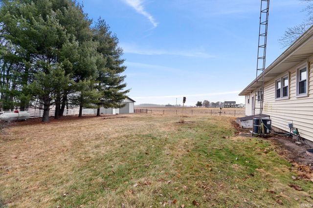 1334 N 550 W, West Lafayette, IN 47906