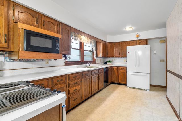 1334 N 550 W, West Lafayette, IN 47906