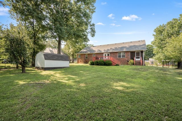 113 Stonegate Circle, Shelbyville, TN 37160