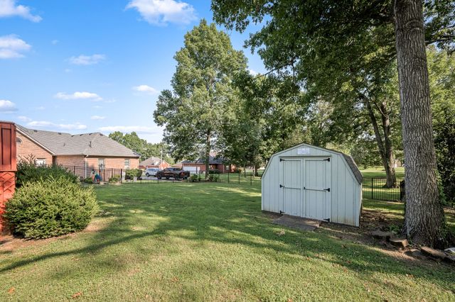 113 Stonegate Circle, Shelbyville, TN 37160