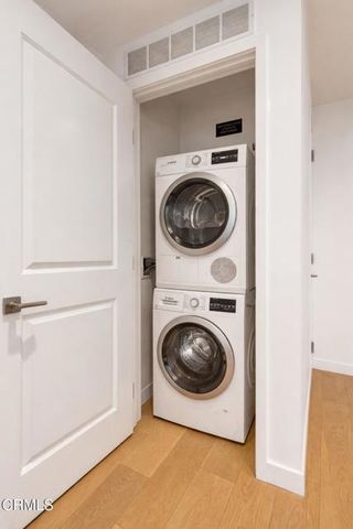 400 S Broadway 1801, Los Angeles, CA 90013