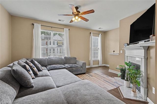 3932 Tarrant Trace Circle, High Point, NC 27265