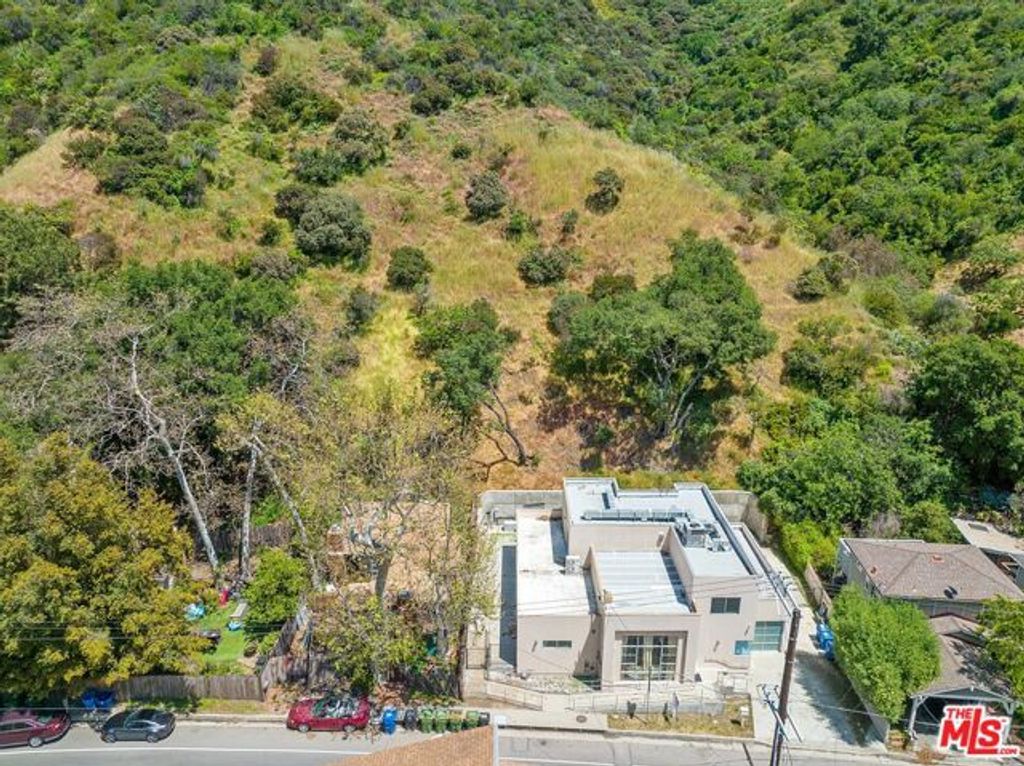 0 N Beverly Glen Boulevard, Los Angeles, CA 90077