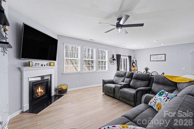 310 Hamptons Cove Road, Troutman, NC 28166