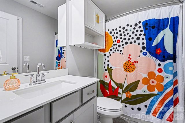 310 Hamptons Cove Road, Troutman, NC 28166