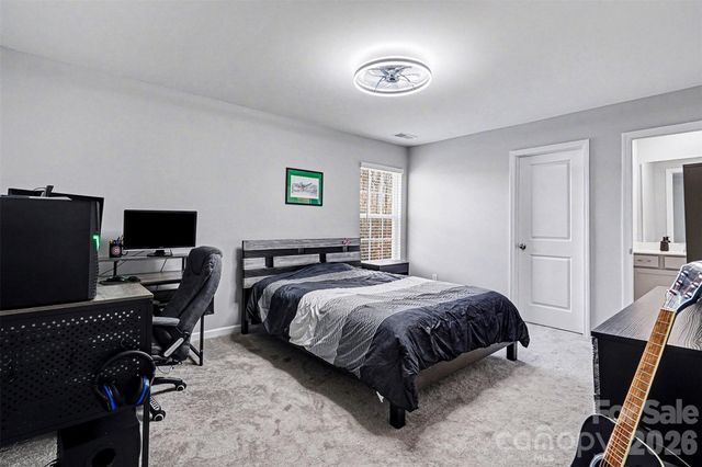 310 Hamptons Cove Road, Troutman, NC 28166