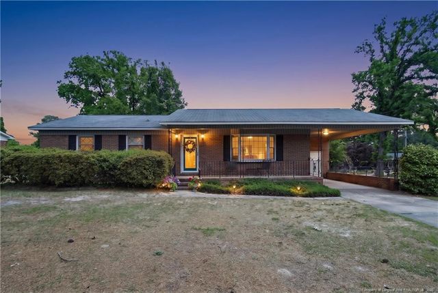 1413 Camelot Drive, Fayetteville, NC 28304