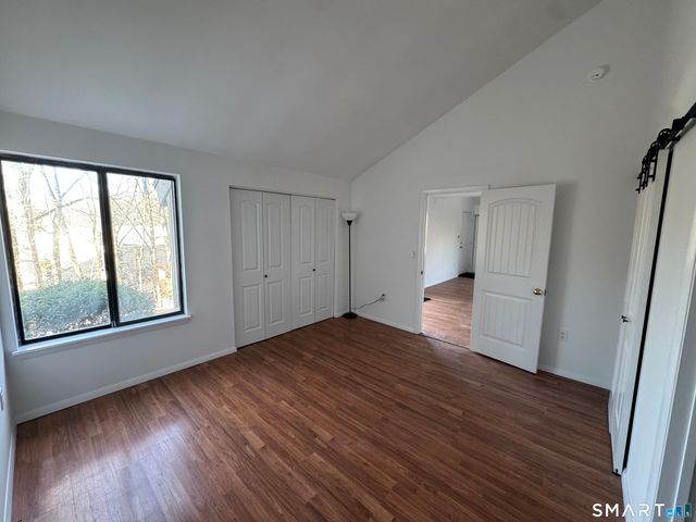 66 Mohawk Trail 66, Guilford, CT 06437