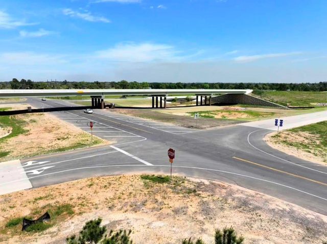 00068 Sh 249, Navasota, TX 77868