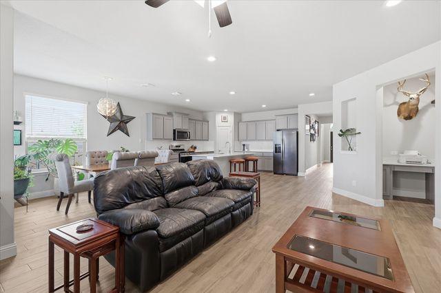 1421 Millerbird, Argyle, TX 76226
