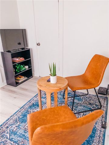 319 W Main St, Bishop, TX 78343