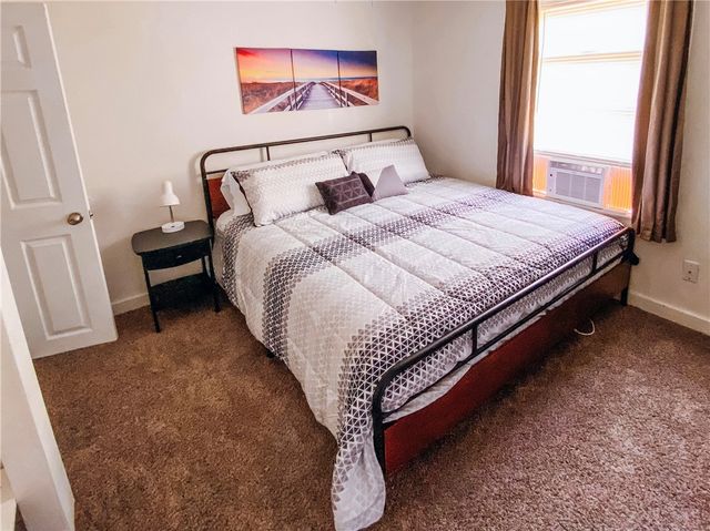 319 W Main St, Bishop, TX 78343