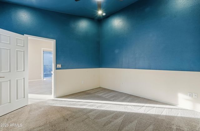 8923 E CAPRI Avenue, Mesa, AZ 85208