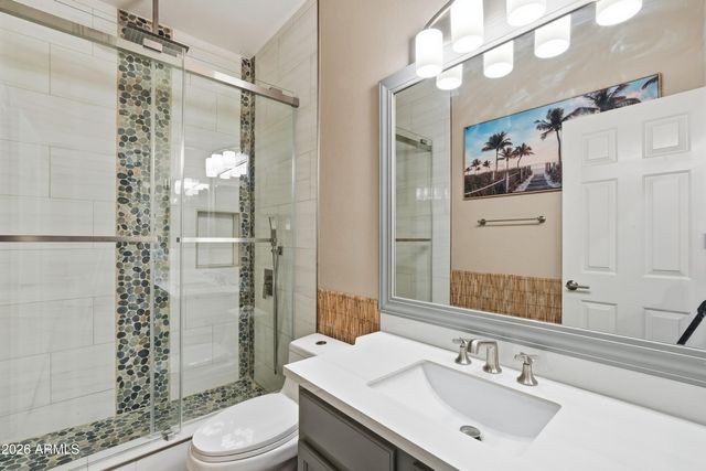 8923 E CAPRI Avenue, Mesa, AZ 85208