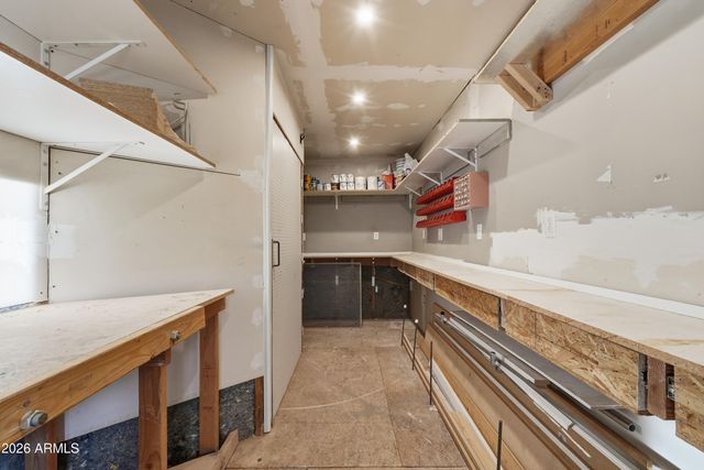 8923 E CAPRI Avenue, Mesa, AZ 85208