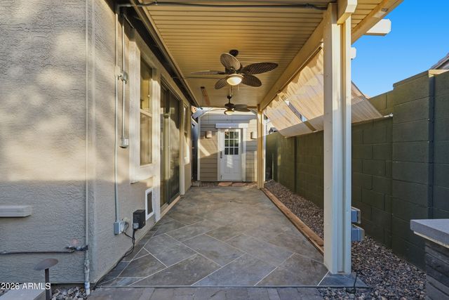 8923 E CAPRI Avenue, Mesa, AZ 85208