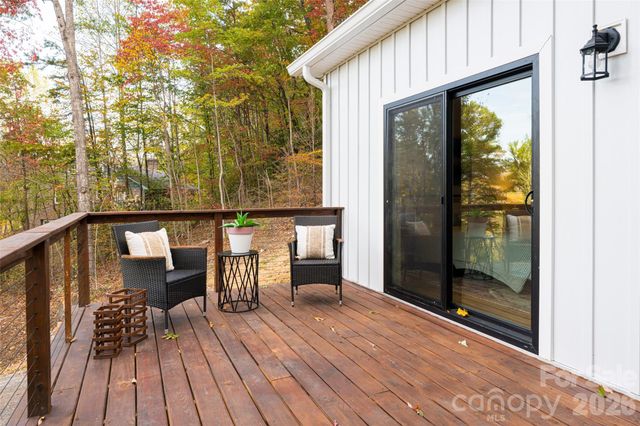 1487 Golf Course Road, Old Fort, NC 28762