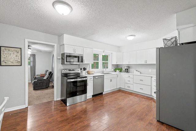 1416 N Buckner St., Derby, KS 67037