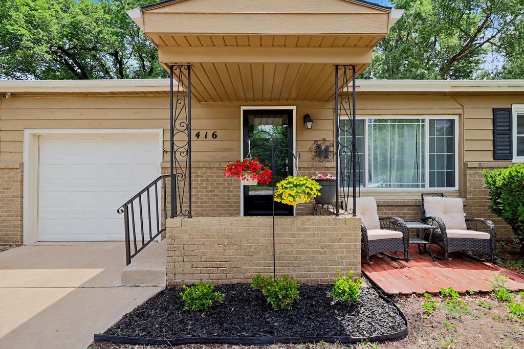 1416 N Buckner St., Derby, KS 67037