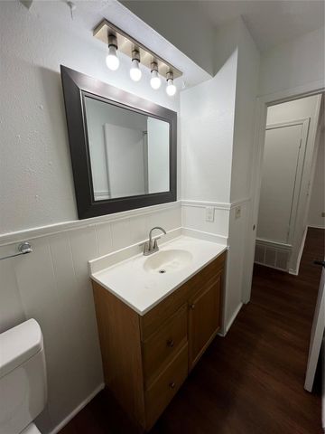 2516 SW 69th Street, Oklahoma City, OK 73159