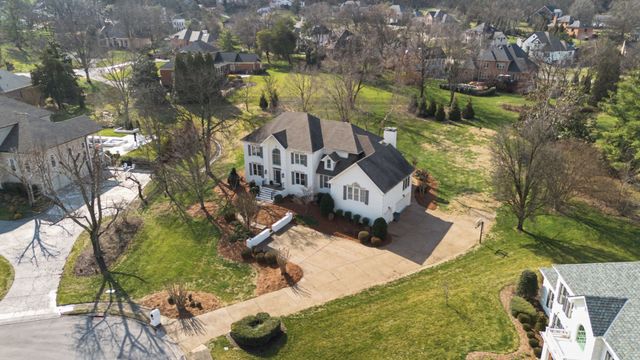 507 Allibar Pl, Brentwood, TN 37027