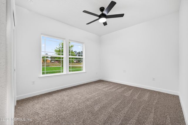 183 CRESTVIEW Drive, Palatka, FL 32177