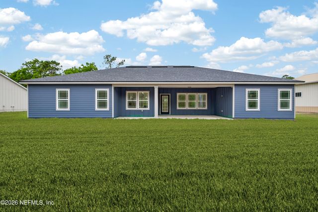 183 CRESTVIEW Drive, Palatka, FL 32177
