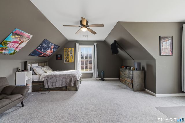 26 Quakertown Meadows, Ledyard, CT 06339