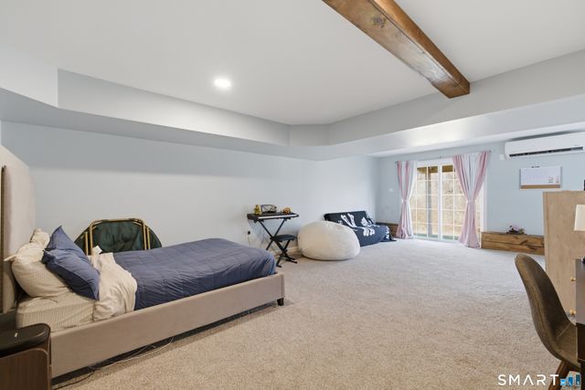 26 Quakertown Meadows, Ledyard, CT 06339